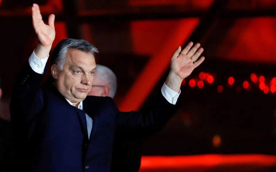 Αντι-προσφυγικό Σύνταγμα σκέφτεται ο Όρμπαν